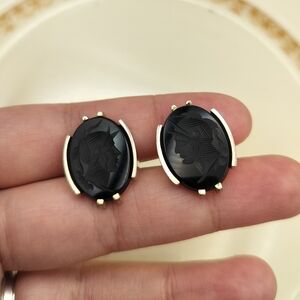 Vintage Senator Signed Black Cameo Cuff Links